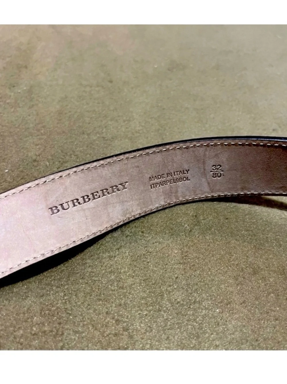 Burberry Black Pebbled Leather Belt with Brushed Silver Buckle - Picture 5 of 7